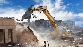 Свободные после демонтажа от объектов капитального строительства участки в Москве продадут